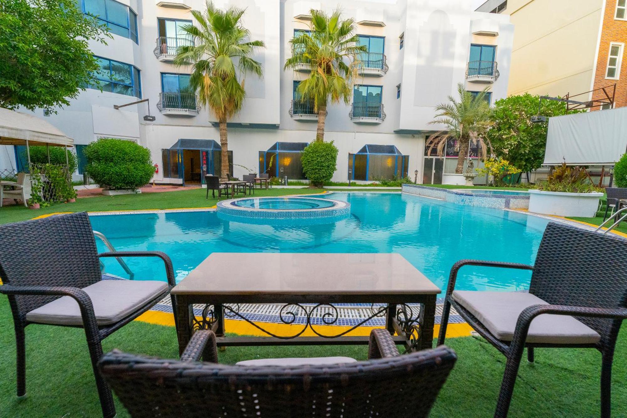 Majestic Hotel المنامة المظهر الخارجي الصورة