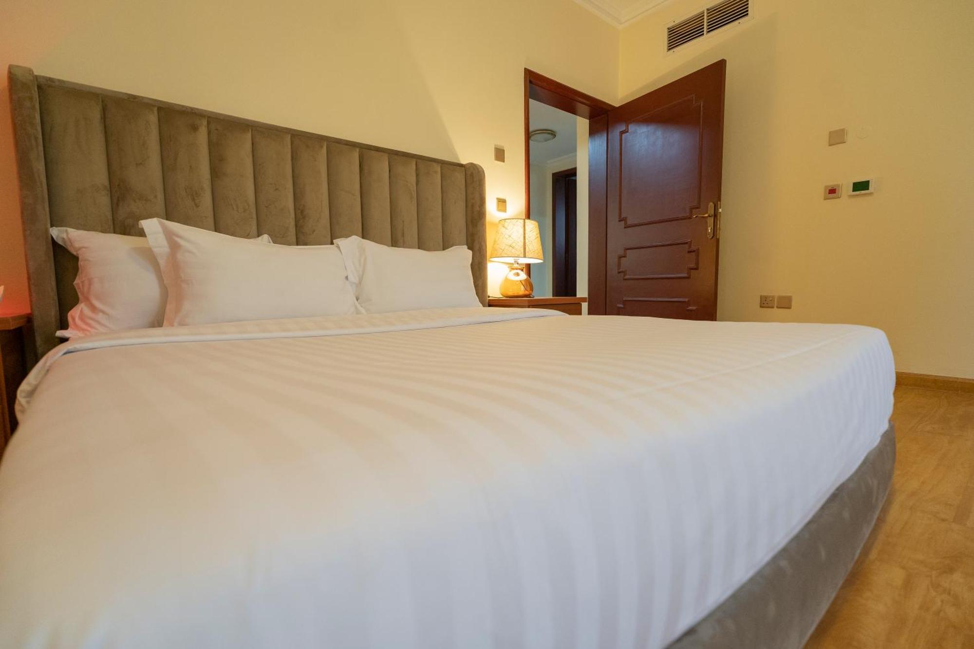 Majestic Hotel المنامة المظهر الخارجي الصورة